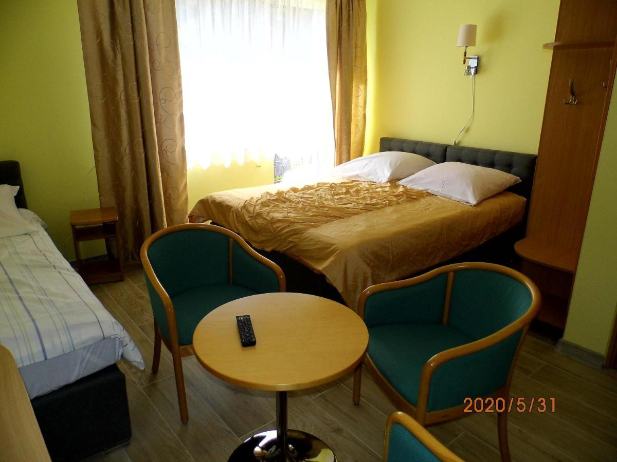 Pokoje Goscinne Natalia Misdroy Exterior foto
